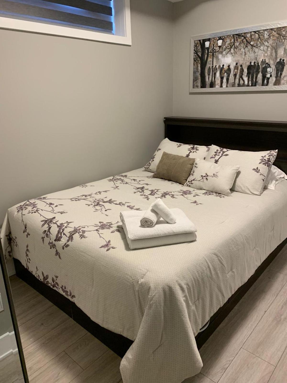 Niagara Getaway Across Fallsview Extérieur photo