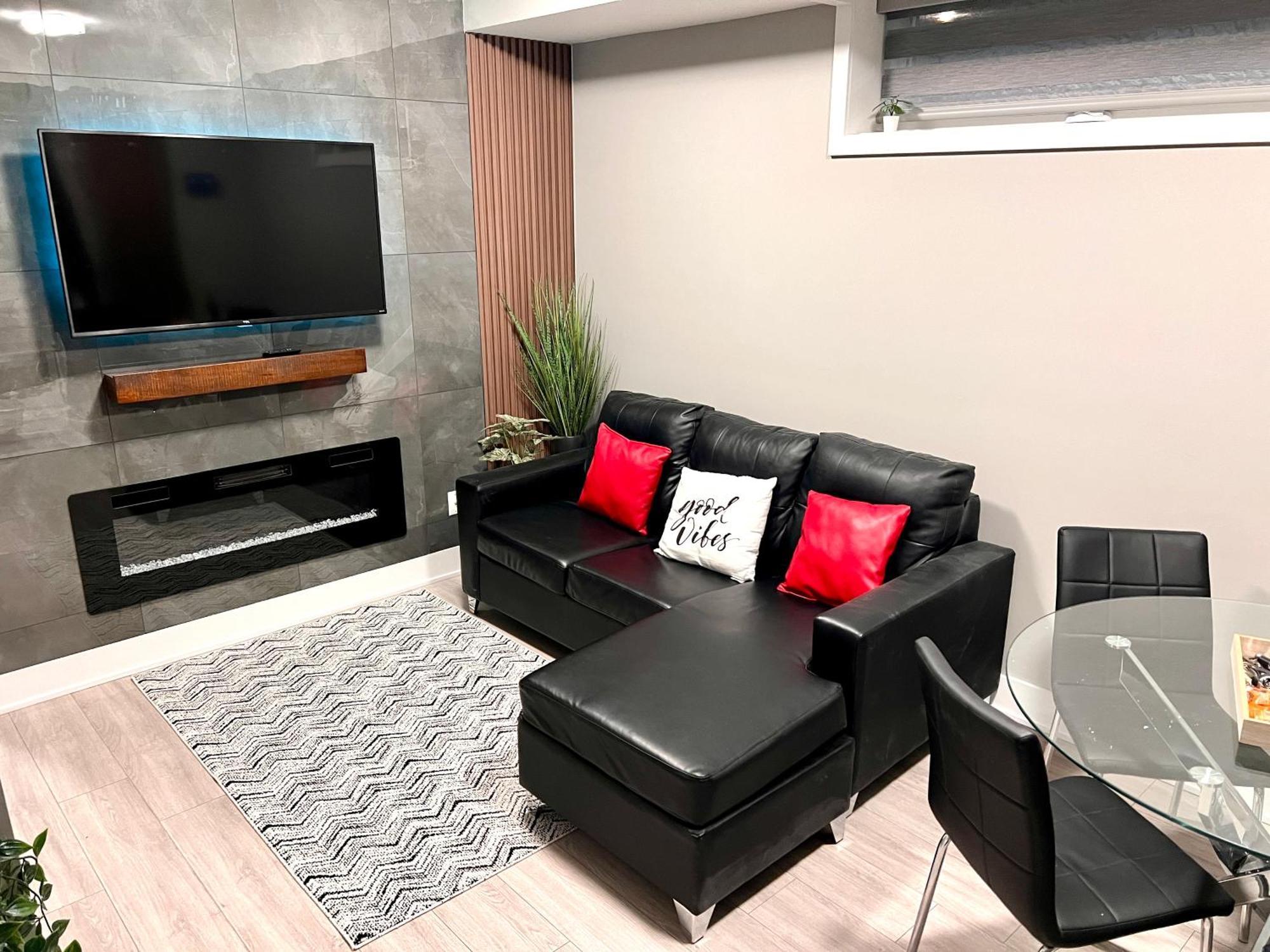 Niagara Getaway Across Fallsview Extérieur photo