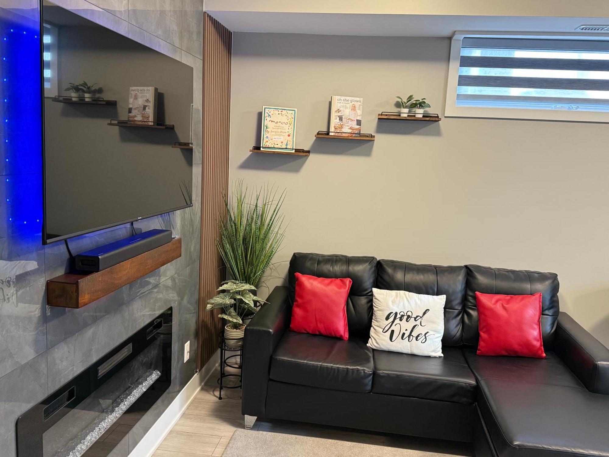 Niagara Getaway Across Fallsview Extérieur photo
